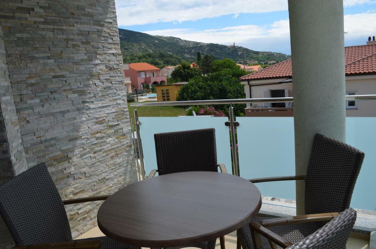 Apartments Buljan Baška Exteriör bild